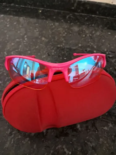 Óculos Oakley feminino novíssimo