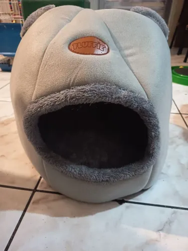 Caminha/casinha para gatos e cães 