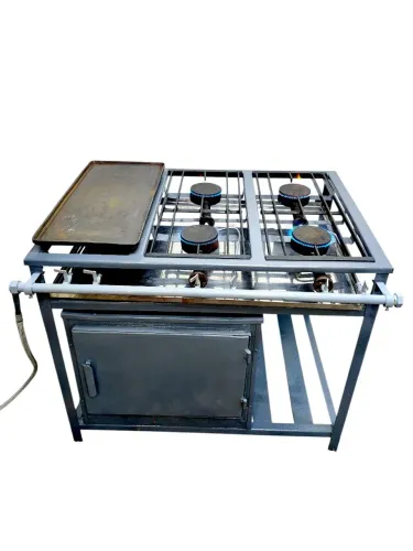 Fogão industrial quatro bocas com forno e Chapa Venâncio