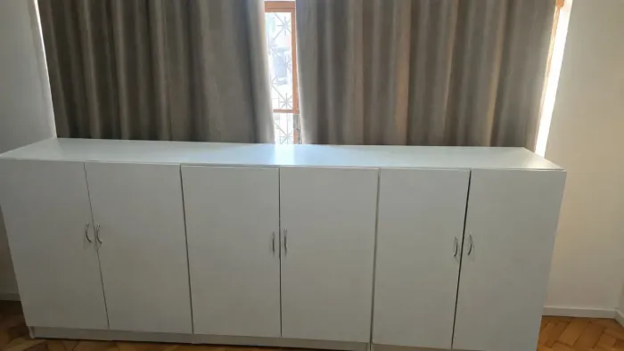 Armário Multiuso Branco Grande - 6 Portas