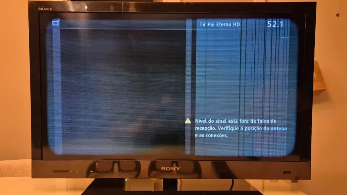TV Sony BRAVIA KDL-32EX725 para retirada de peças