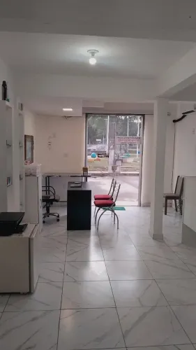 Sublocação de consultório veterinário no Petromar