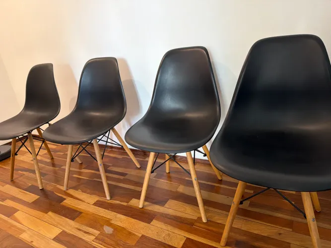 Cadeira Eames Preta (conjunto com 4)