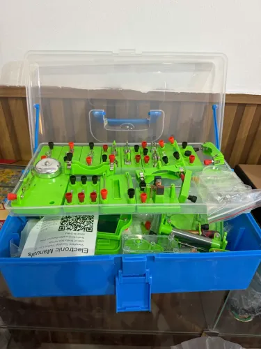 Kit de experimentos de física e elementos básicos