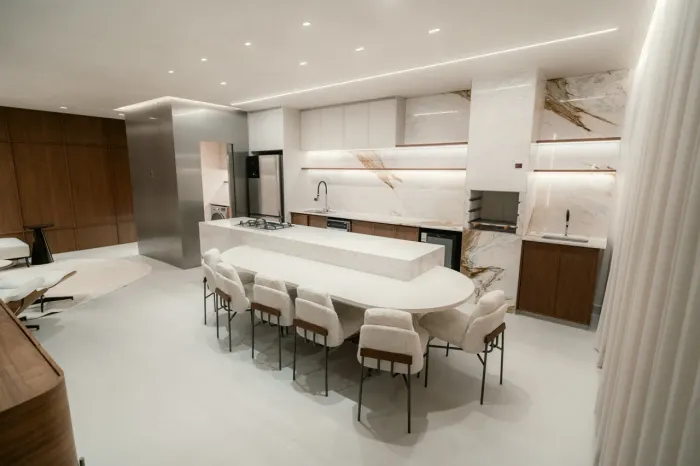 Apartamento, 3 quartos, 3 suítes, 113 m², 2 vagas no Setor Bueno em Goiânia
