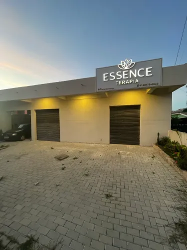 Alugo espaço para montar loja, excelente localização 