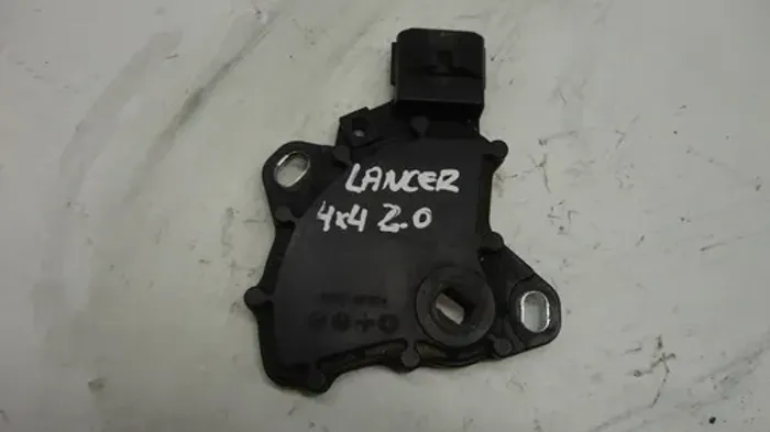 Chave Seletora Cambio Mitsubishi Lancer Gt 2.0 4x4 2015