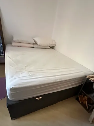Cama baú e colchão QUEEN