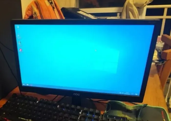 Monitor AOC 18,5 pol