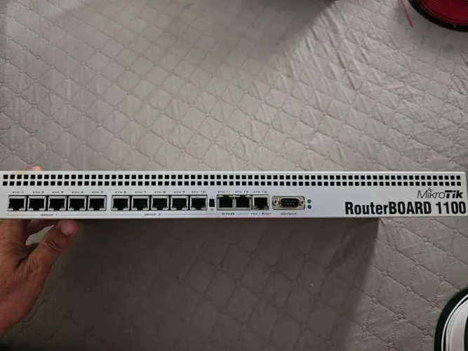 Routwr bordada mikrotik 1100