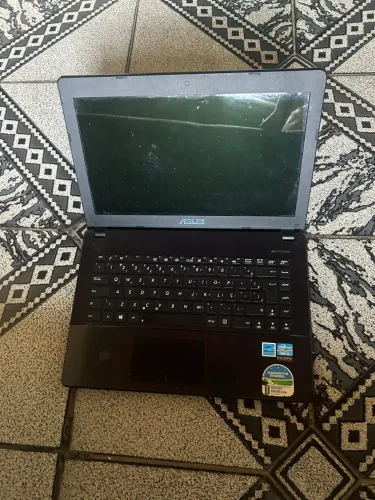 Notebook Azus - Não Funciona
