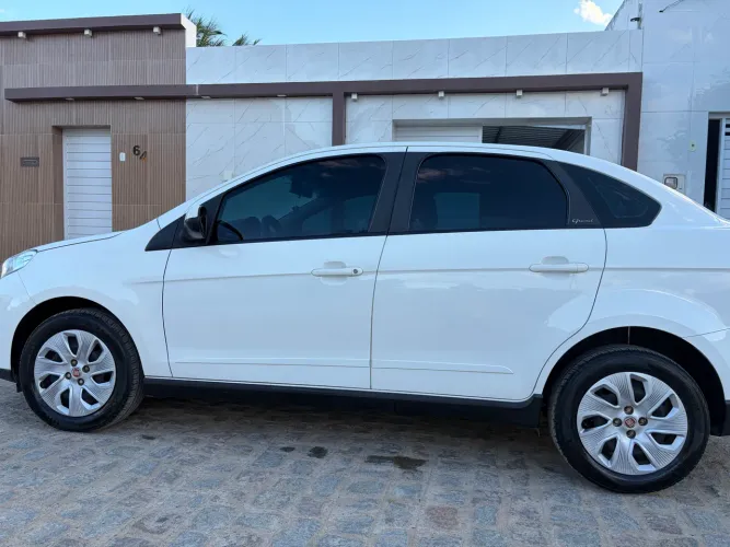 Fiat Grand Siena Attrac. 1.4 EVO F.flex 8V 2018