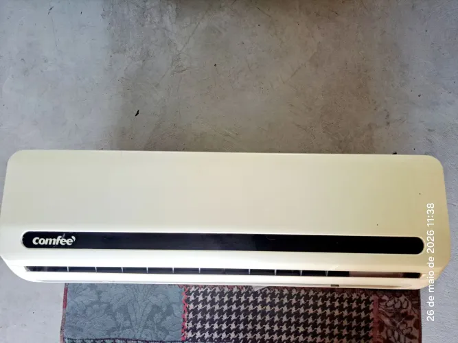Ar condicionado Confee/ MIDEA 12000 btu