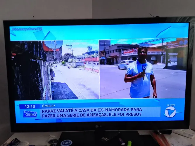 Tv LCD 47 polegadas não é smart 