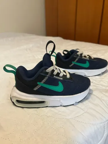 Tênis Nike Infantil Masculino - Tamanho 24 BR ?