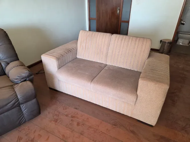 Sofá 2 Lugares