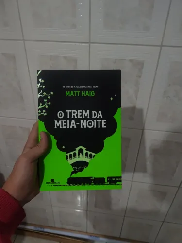 Livro - O Trem da Meia Noite - Matt Haig