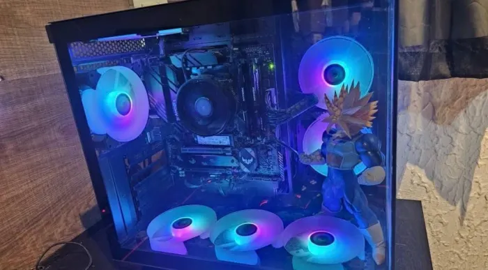 PC GAMER POTENTE ZERO ZERO! Ryzen 55600gt, + B550 TUF +32GB RAM + NVMe 1TB E MUITO MAIS