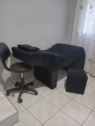 Cadeira estética preta veludo+ kit com cadeira giratória+ carrinho auxiliar+ puff preto