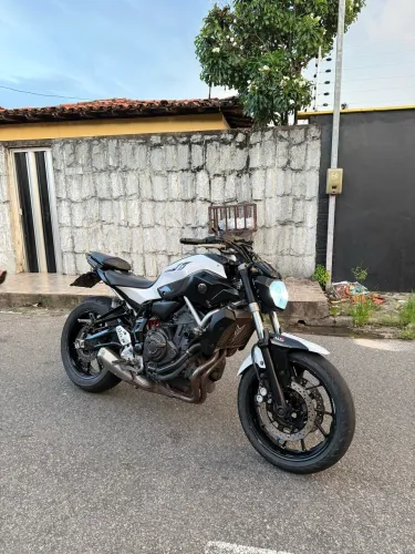 MT 07 conversada, baixo km *oportunidade*