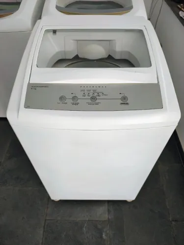 Máquina de lavar Brastemp 6kg 110 volts Usada