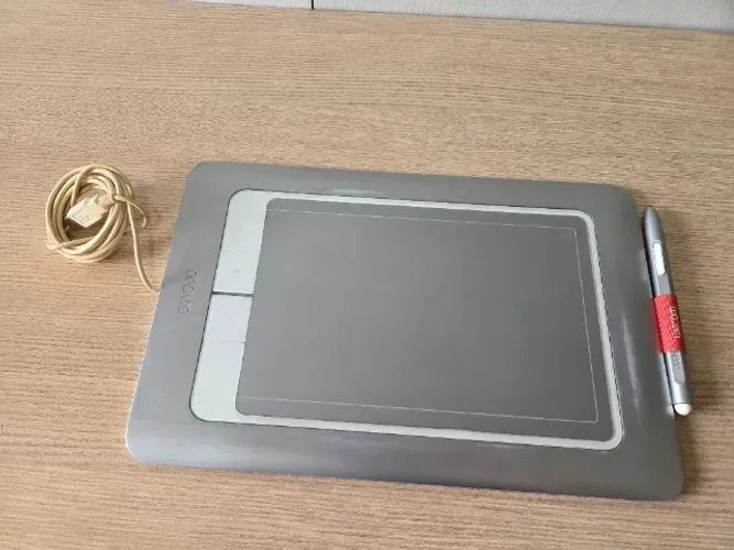 wacom mesa digitalizadora bamboo fun cth-661