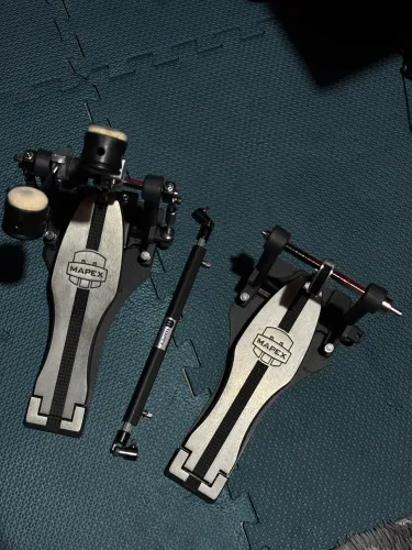 Pedal Duplo de Bumbo Mapex p400tw