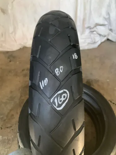 Pneu Moto Dianteiro 110/80/18 Metzeler 