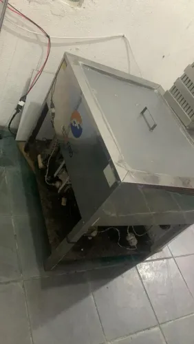 Máquina produtora de picolé 440 picolé por hora