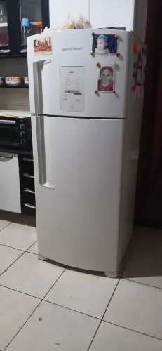 Geladeira Brastemp 403L