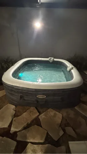 Spa Inflável Intex Greystone Deluxe (1.000L) - Estado de Novo (Na Garantia!)