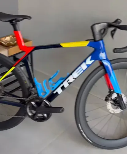 Madone SLR7 2026 top