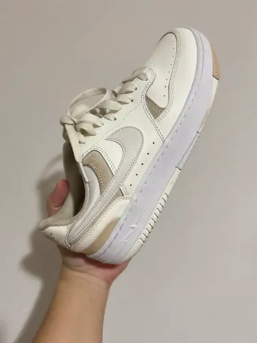 Tenis Nike Gamma Force Feminino Off White 