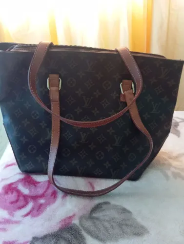 Bolsa louis Vuitton de couro original