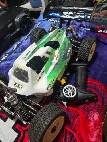 Automodelo losi 3.0 elétrico