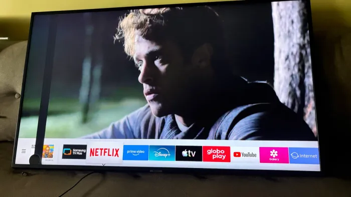 Smart TV Samsung 55" 4K - Defeito na Tela