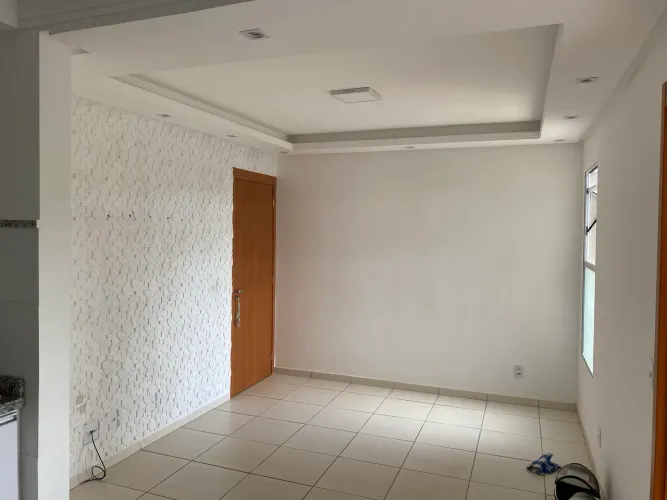 Aluga-se Apartamento condomínio Valle verde