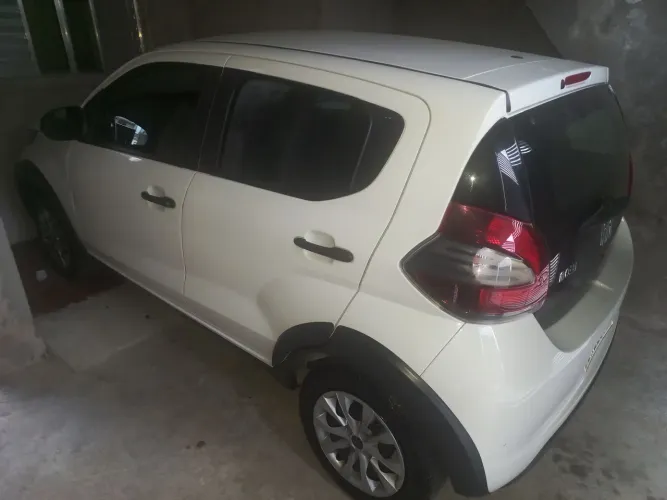 Alugo carro pra uber