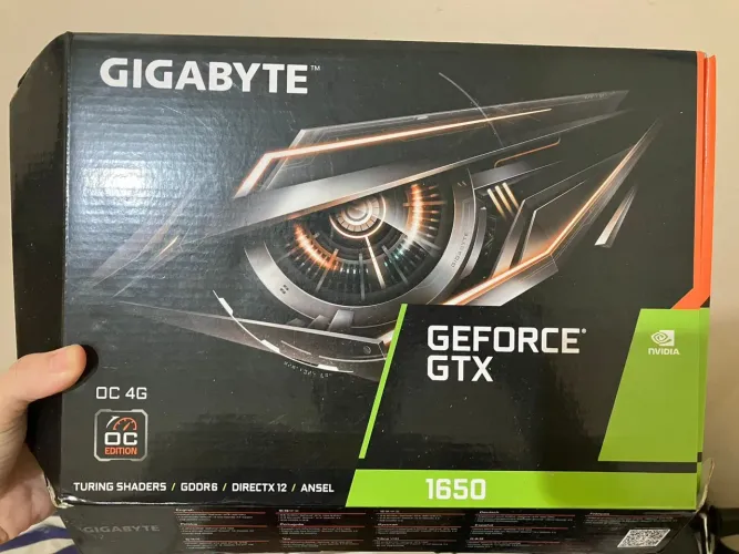 Placa de vídeo GTX 1650 4GB