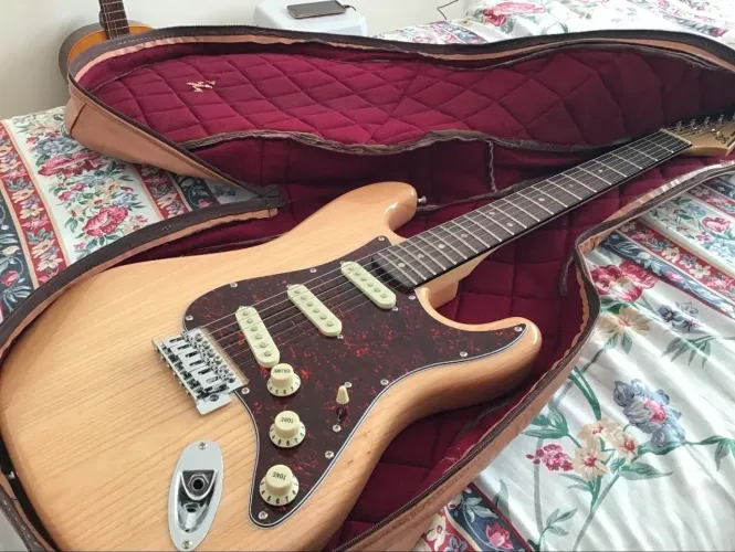 Guitarra SX Swamp Ash + Amplificador Borne Vorax (Troco por PS5)