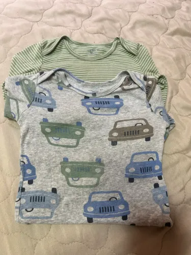 Body carters tamanho 18 meses