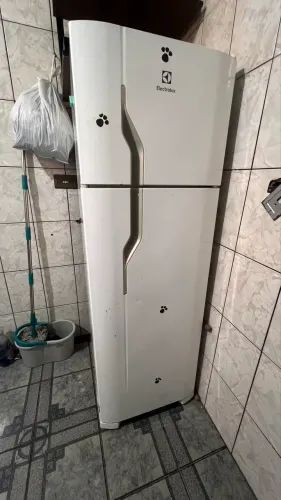 Geladeira eletrolux