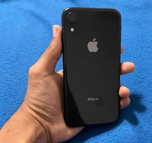 iPhone XR