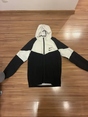 Corta Vento Double Sweed Nike