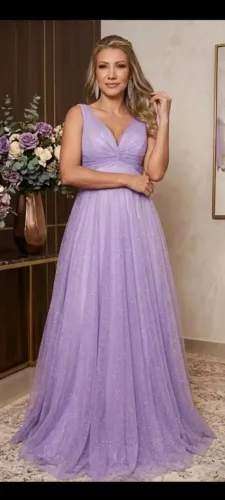 Vestido de festa Lílas. Tamanho GG