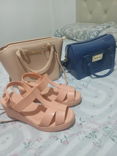 Bolsas e Sandália