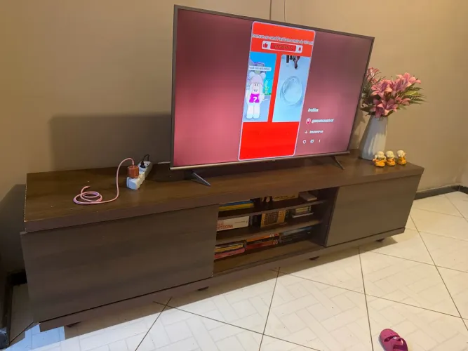 Vendo rack semi novo ideal para tv ate 75 polegadas