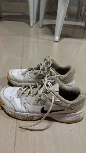 NikeCourt Lite 2