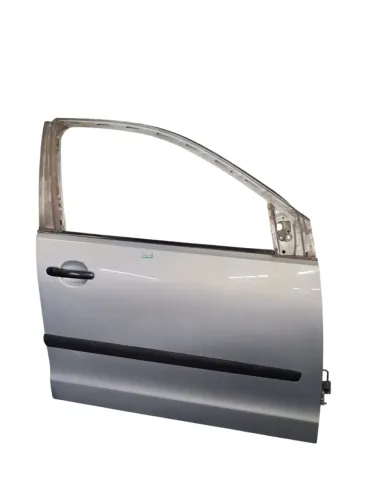 Porta Dianteira Direita Volkswagen Polo Sedan 1.6 2004 Dtlhe Dianteira Direita