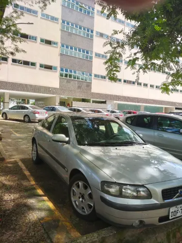 Volvo S60 T 2.0 4P 2001